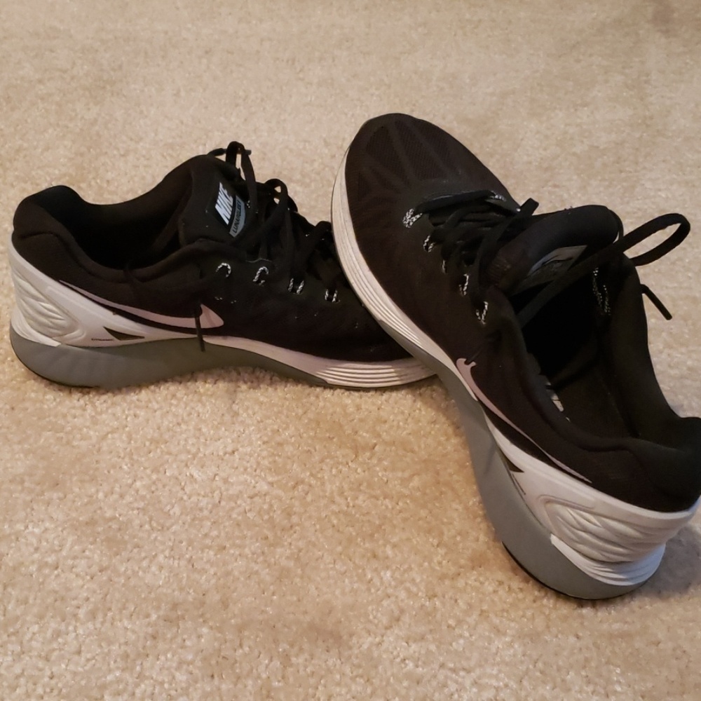 Woman running shoe